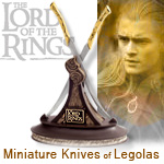 View Miniature Lord of the Rings Kives of Legolas  by United Cutlery