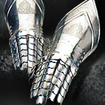 942 Etched Decorative Gauntlets by Marto Martespa
